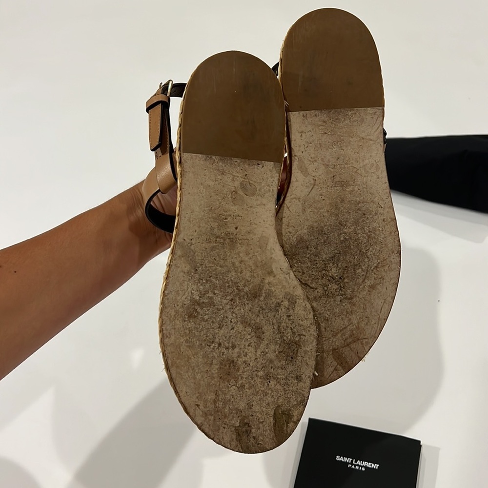 YSL CASSANDRA SANDALS IN VEGETABLE-TANNED LEATHER size 6 - Picture 5 of 11